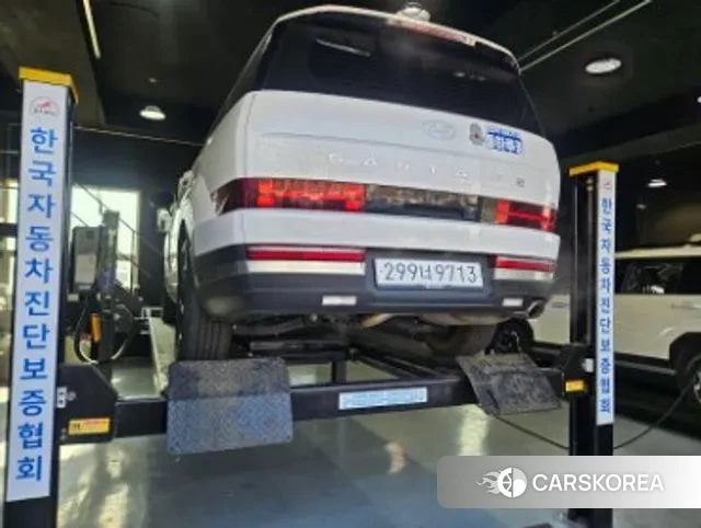 Hyundai Santa Fe (MX5) 2023 Белый из Кореи, фото 2