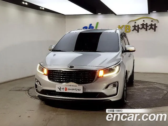 Kia The New Carnival id 2692359 из Кореи 12