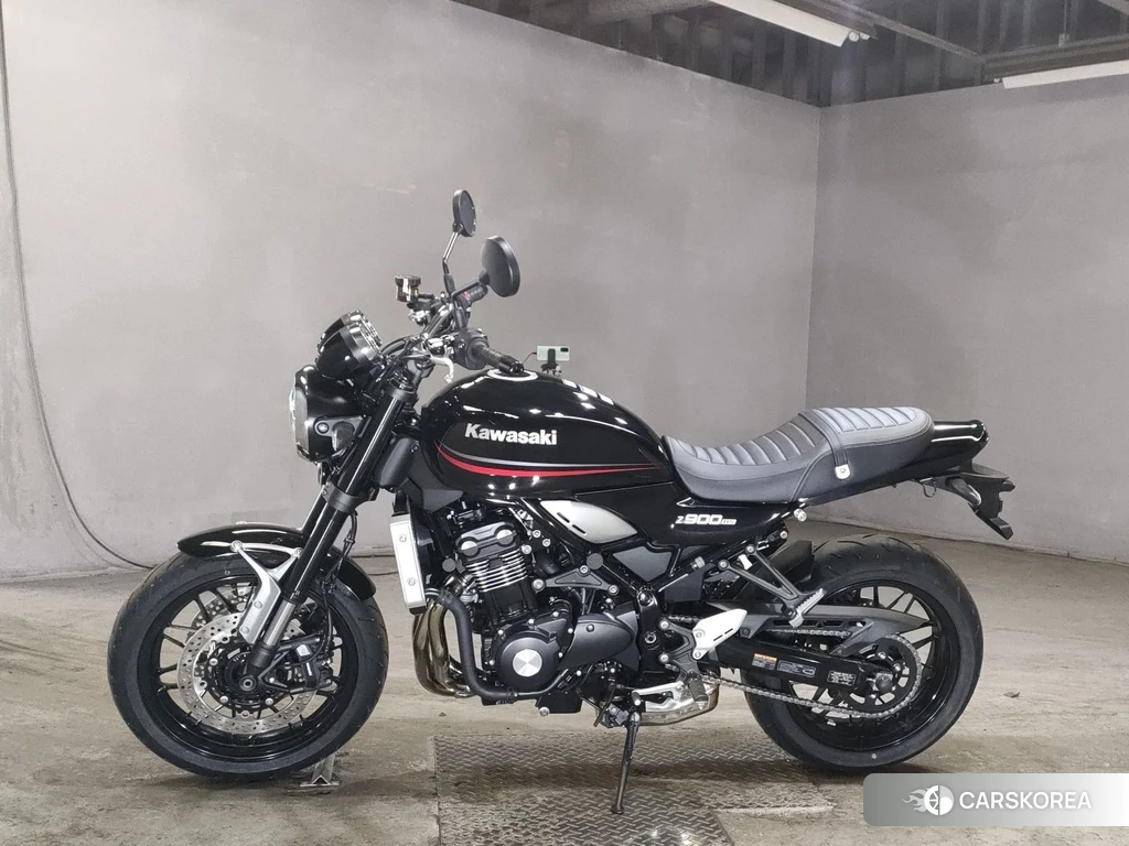 Проданный Kawasaki Z900RS 2023 из Японии, фото 2