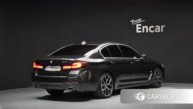 BMW 5 Series (G30) id 3428287 из Кореи 12