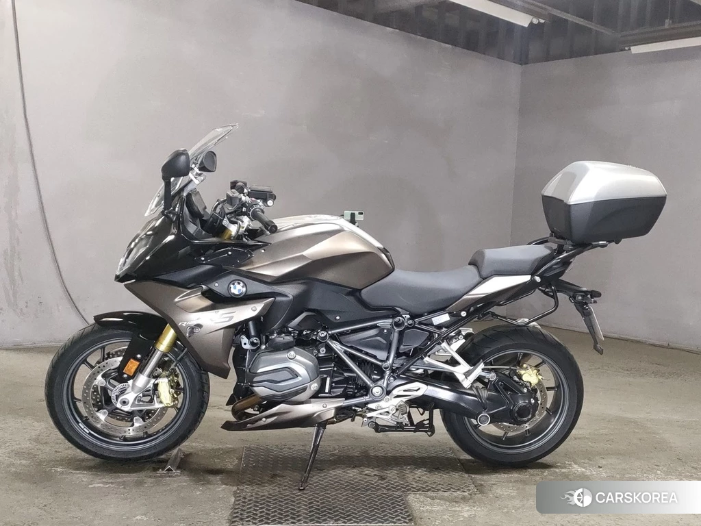 Проданный BMW R1200RS 2018 из Японии, фото 2