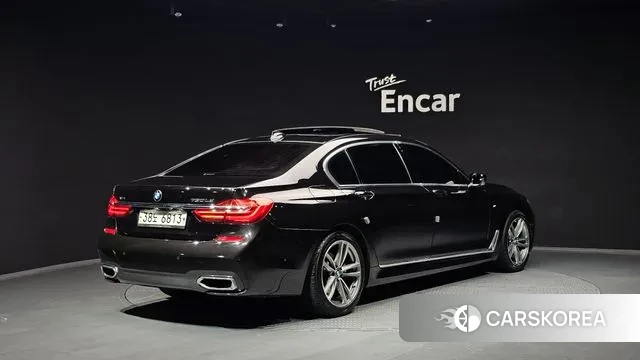 BMW 7 Series (G11) id 3474871 из Кореи 12