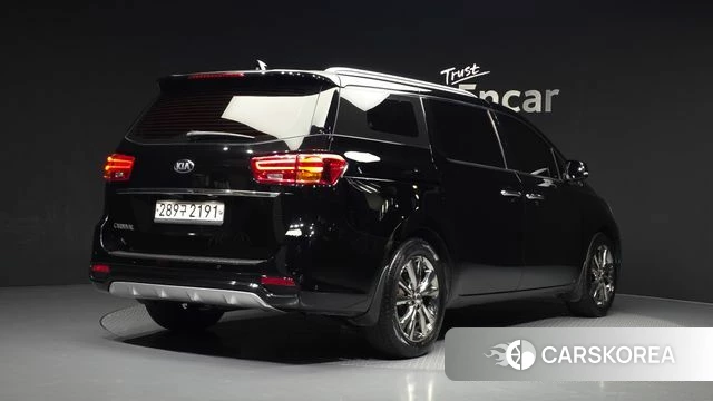 Kia The New Carnival id 4448176 из Кореи 12