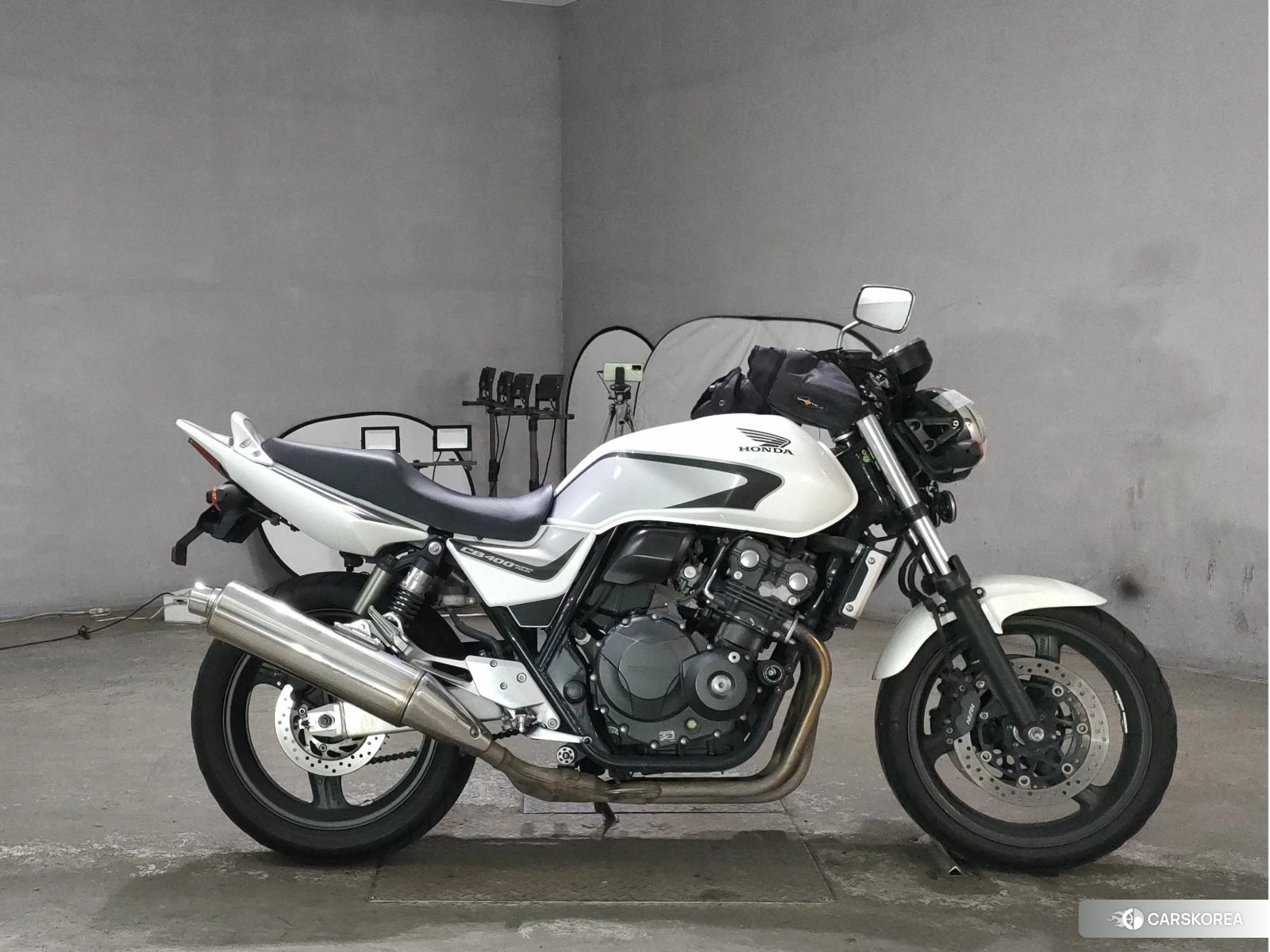 Проданный Honda CB400SF 2010 из Японии, фото 3