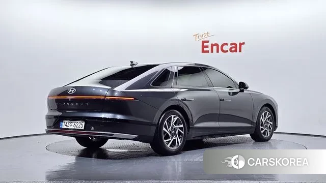 Hyundai Grandeur (GN7) id 3058368 из Кореи 12