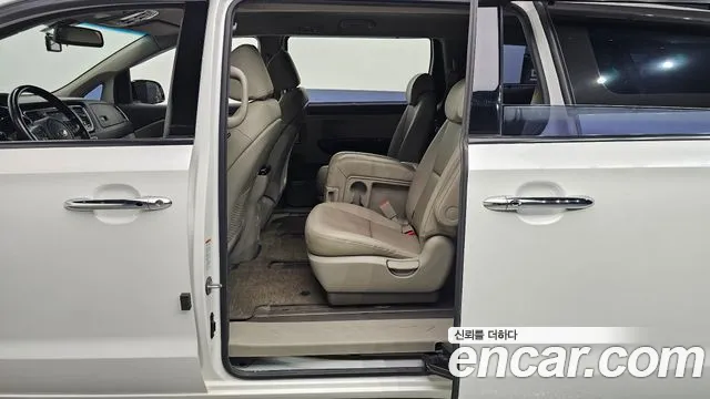 Kia The New Carnival id 2791123 из Кореи 12