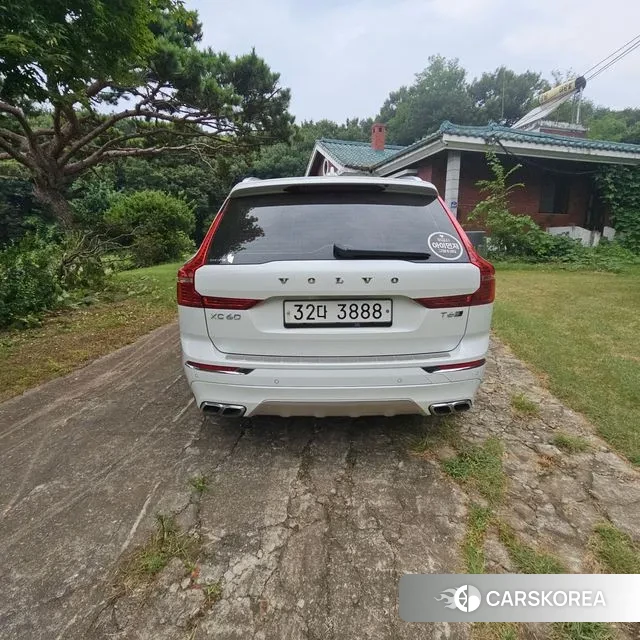 Volvo XC60 second Generation 2019 Белый из Кореи, фото 2