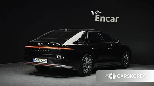 Hyundai Grandeur (GN7) id 4421614 из Кореи 12