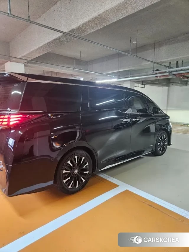 Toyota Alphard 4th Generation 2024 Черный из Кореи, фото 2