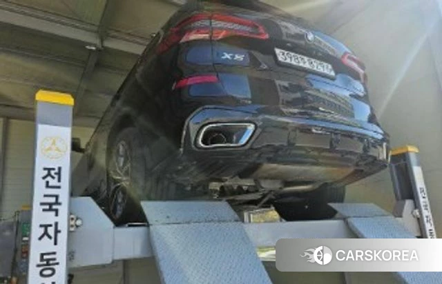 BMW X5 (G05) 2019 Черный из Кореи, фото 2