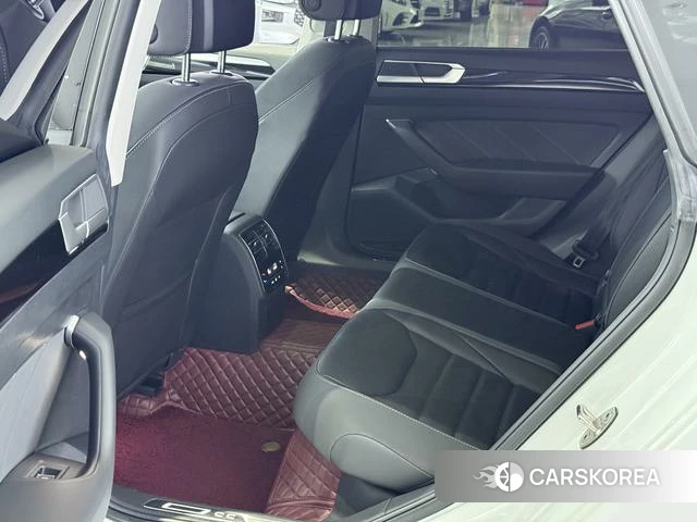 Volkswagen CC id 4313394 из Китая 8