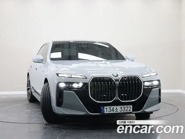 BMW 7 Series (G70) id 2691288 из Кореи 2