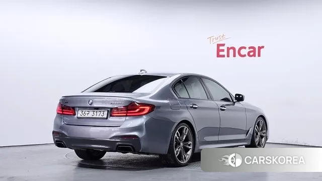 BMW 5 Series (G30) id 3460143 из Кореи 12