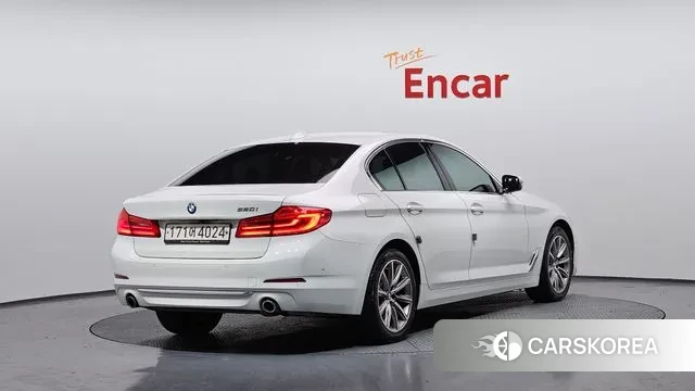 BMW 5 Series (G30) id 3692419 из Кореи 12