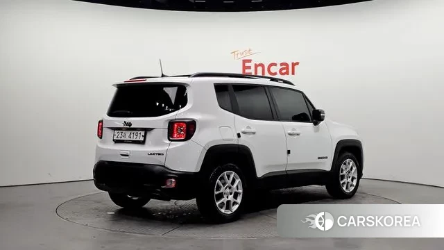 Jeep Renegade id 3601953 из Кореи 12