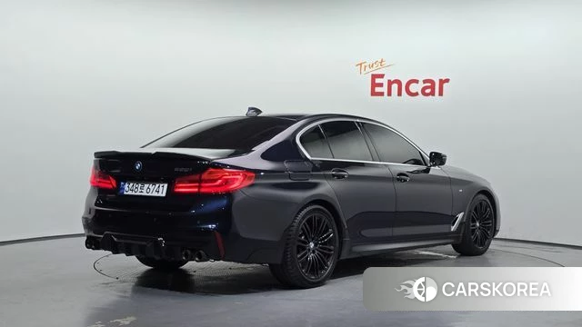 BMW 5 Series (G30) id 4435482 из Кореи 12