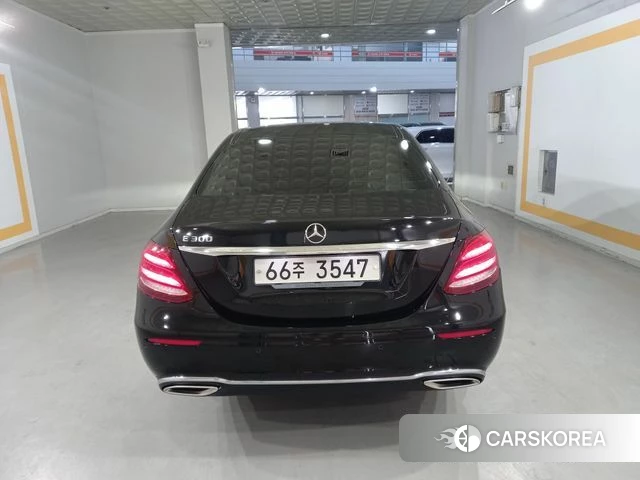 Mercedes-Benz E-Class W213 id 3966106 из Кореи 12