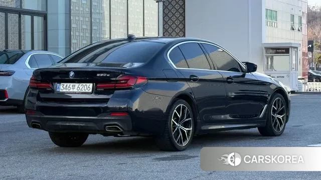 BMW 5 Series (G30) id 3543642 из Кореи 12