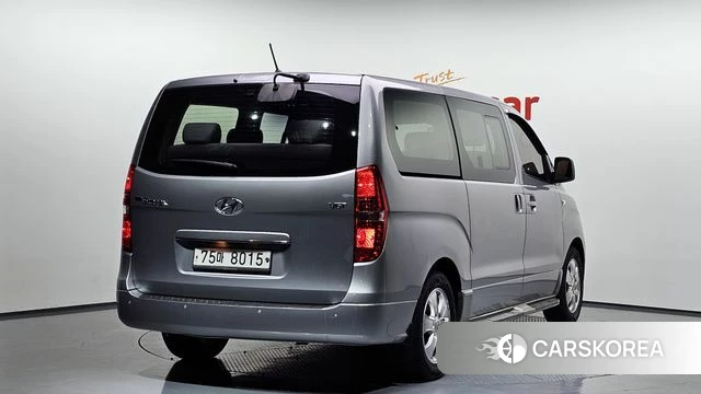 Hyundai The New Grand Starex id 3796132 из Кореи 12