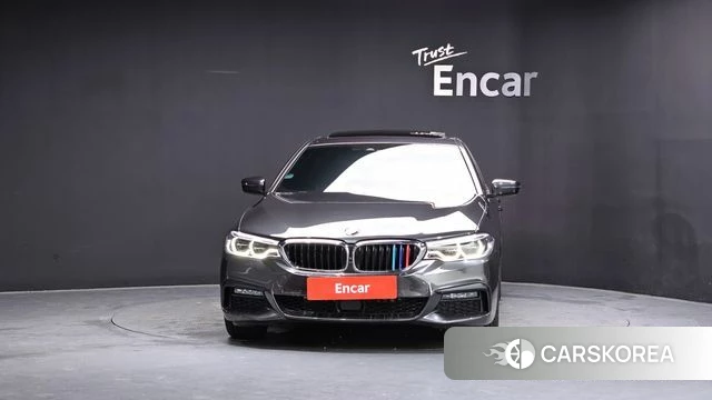 BMW 5 Series (G30) id 4604687 из Кореи 12