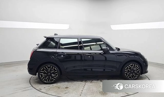 Mini Cooper S 4th Generation id 4349268 из Кореи 12