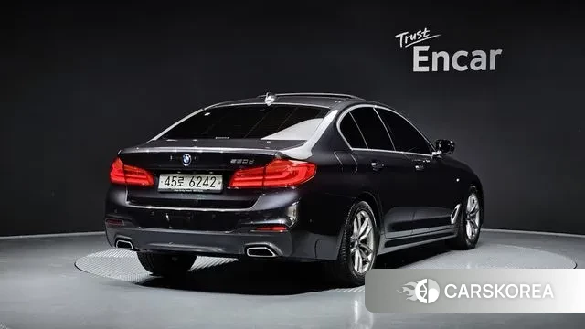 BMW 5 Series (G30) id 3193645 из Кореи 12