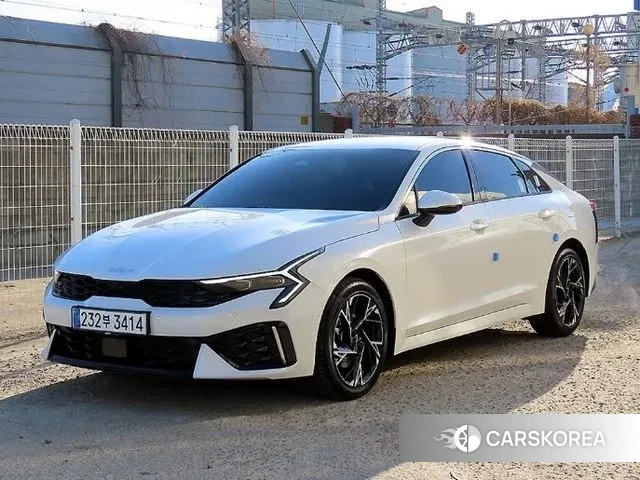 Kia The New K5 3rd generation 2023 Белый из Кореи, фото 2