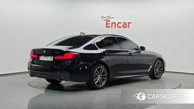 BMW 5 Series (G30) id 3859096 из Кореи 12