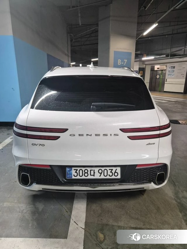 Genesis GV70 2022 Белый из Кореи, фото 2