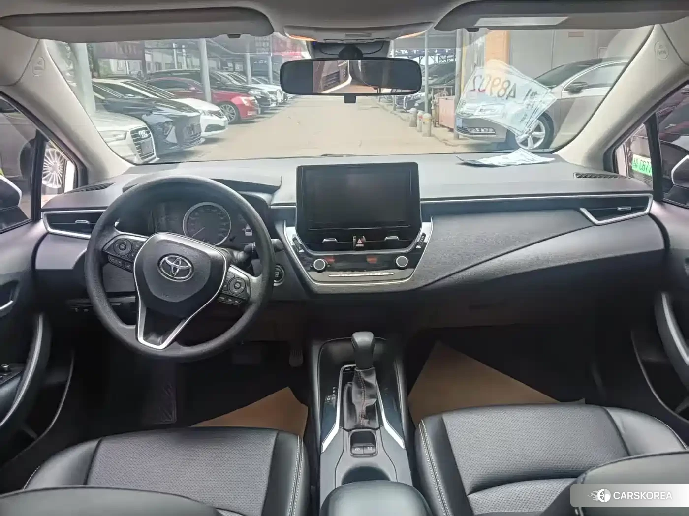 Toyota Corolla 2022 Белый из Китая, фото 2
