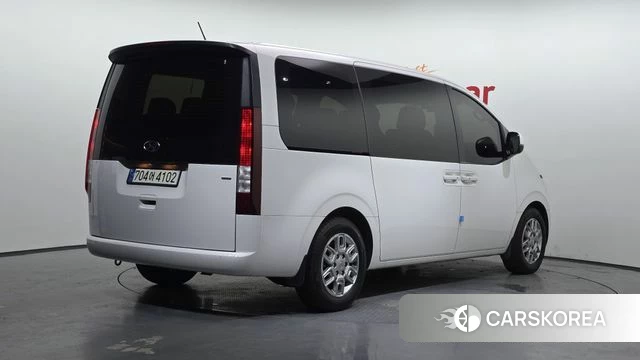 Hyundai Staria id 4624371 из Кореи 12