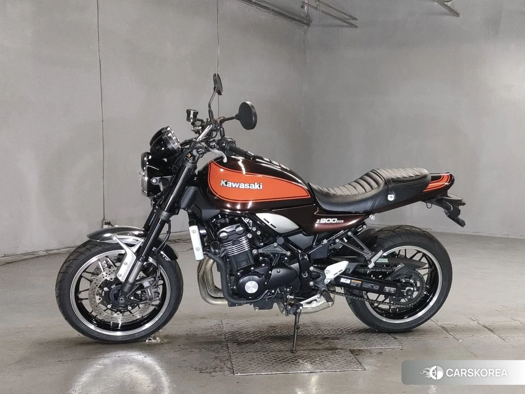 Проданный Kawasaki Z900RS 2019 из Японии