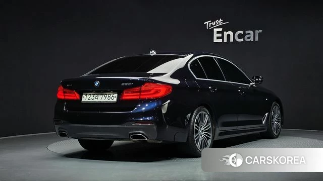BMW 5 Series (G30) id 4620197 из Кореи 12