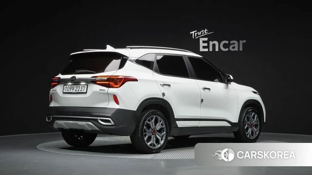 Kia Seltos id 4614800 из Кореи 12