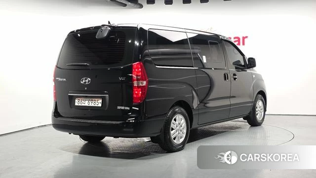 Hyundai The New Grand Starex id 4502388 из Кореи 12