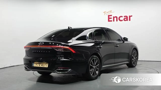 Hyundai The New Grandeur IG id 4518196 из Кореи 12
