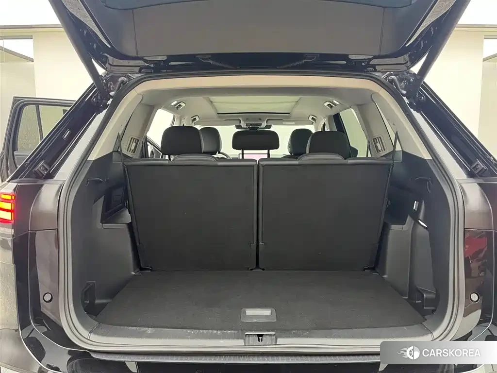Volkswagen Tourang 2025 Черный из Китая, фото 3
