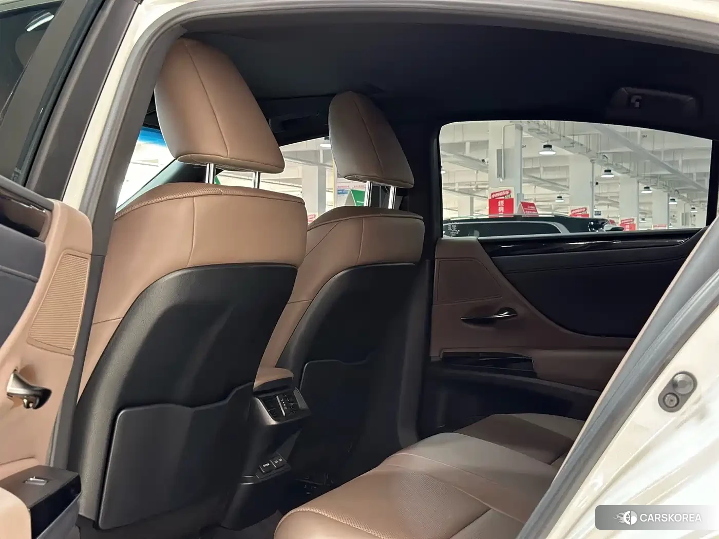 Lexus ES 2021 Белый из Китая, фото 3