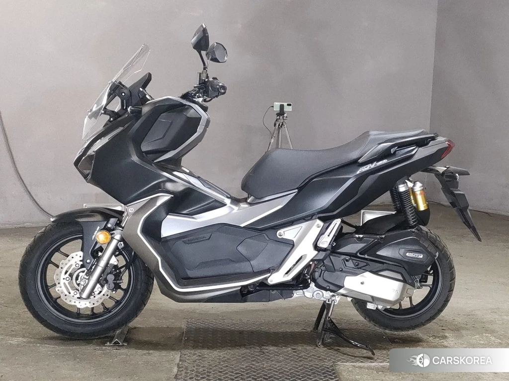 Проданный Honda ADV150 2019 из Японии