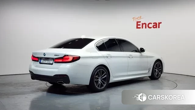 BMW 5 Series (G30) id 3634993 из Кореи 12