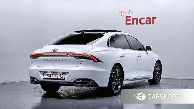 Hyundai The New Grandeur IG id 4415428 из Кореи 12
