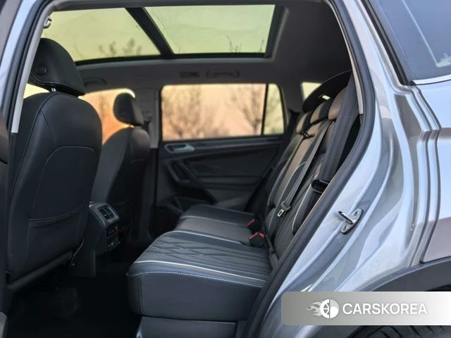 Volkswagen Tiguan L id 4299655 из Китая 7