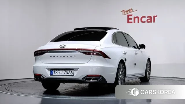 Hyundai The New Grandeur IG id 3412339 из Кореи 12