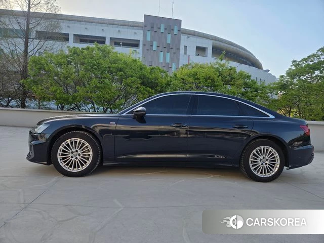 Audi A6 (C8) id 3992924 из Кореи 9