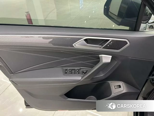 Volkswagen Tiguan L id 4307088 из Китая 12