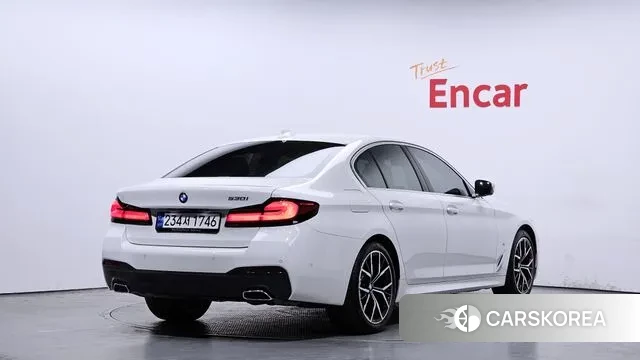 BMW 5 Series (G30) id 3555643 из Кореи 12