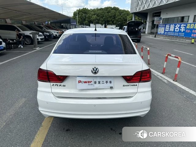 Volkswagen Santana 2023 Белый из Китая, фото 6