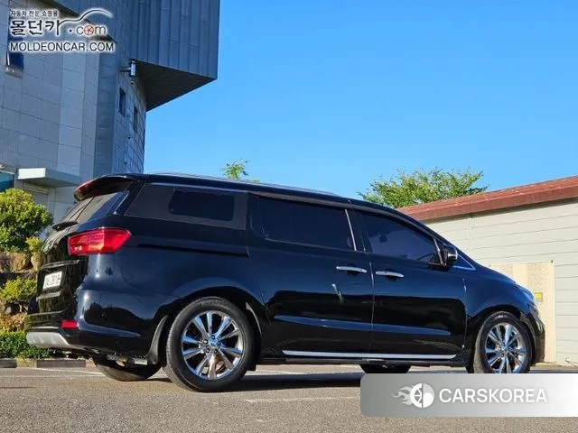 Kia The New Carnival id 2977015 из Кореи 10