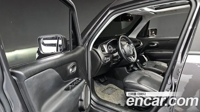 Jeep Renegade id 2586290 из Кореи 12