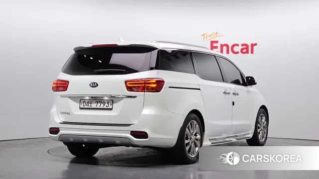 Kia The New Carnival id 3766736 из Кореи 12